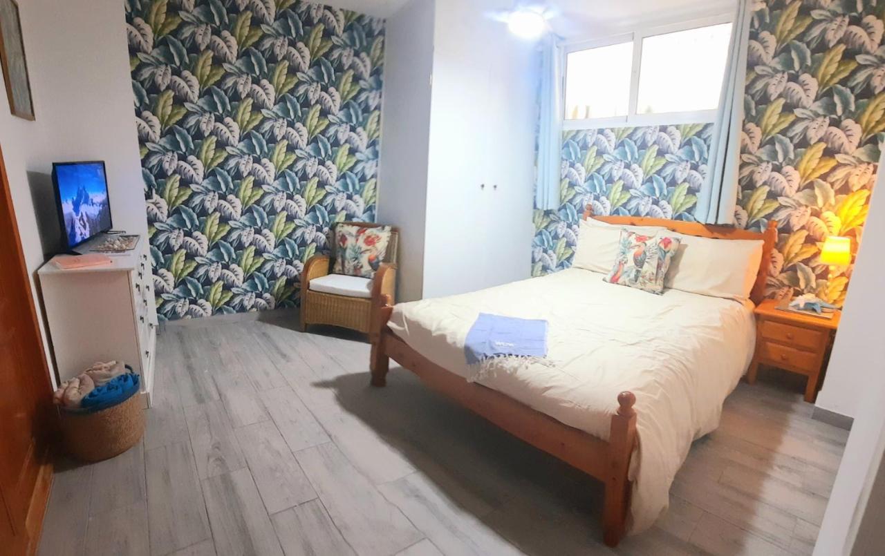 Fabulous Detached Large Villa 5 Bedrooms 3 Bathrooms Backing Onto Villamartin Golf Course מראה חיצוני תמונה
