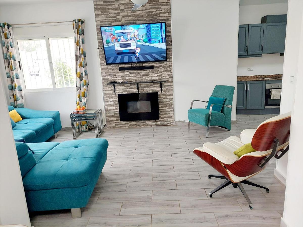 Fabulous Detached Large Villa 5 Bedrooms 3 Bathrooms Backing Onto Villamartin Golf Course מראה חיצוני תמונה